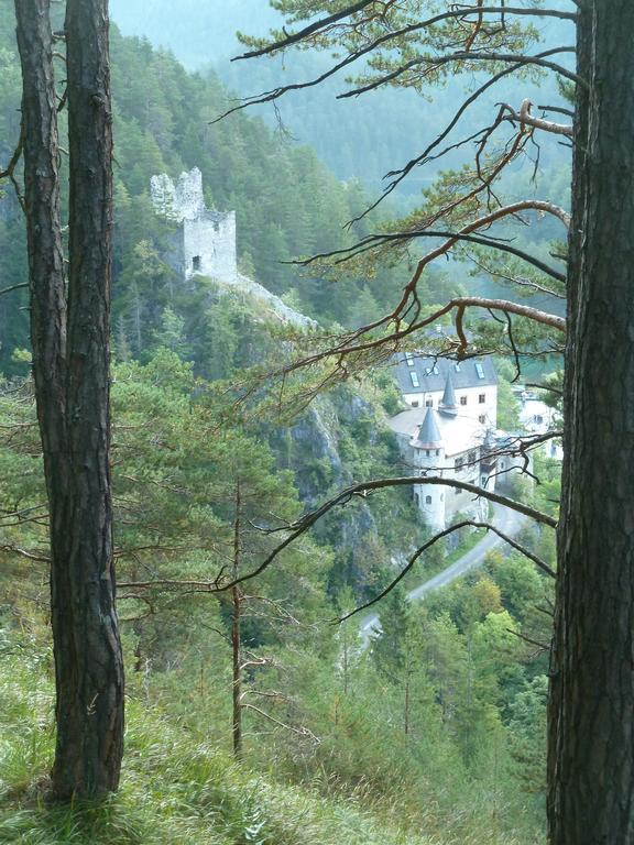Gastehaus Frischhut Hotell Nassereith Exteriör bild