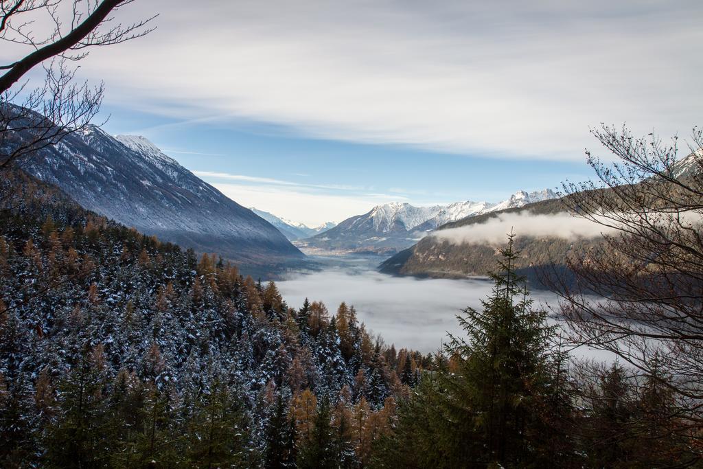 Gastehaus Frischhut Hotell Nassereith Exteriör bild